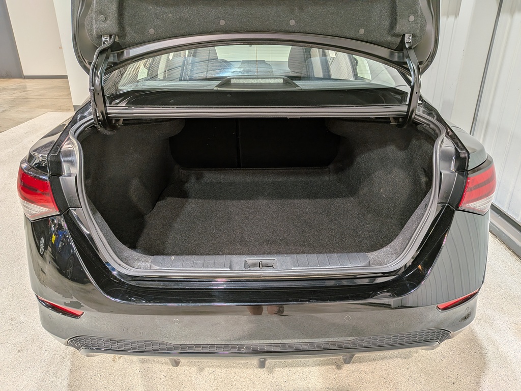 Nissan Sentra 2024
