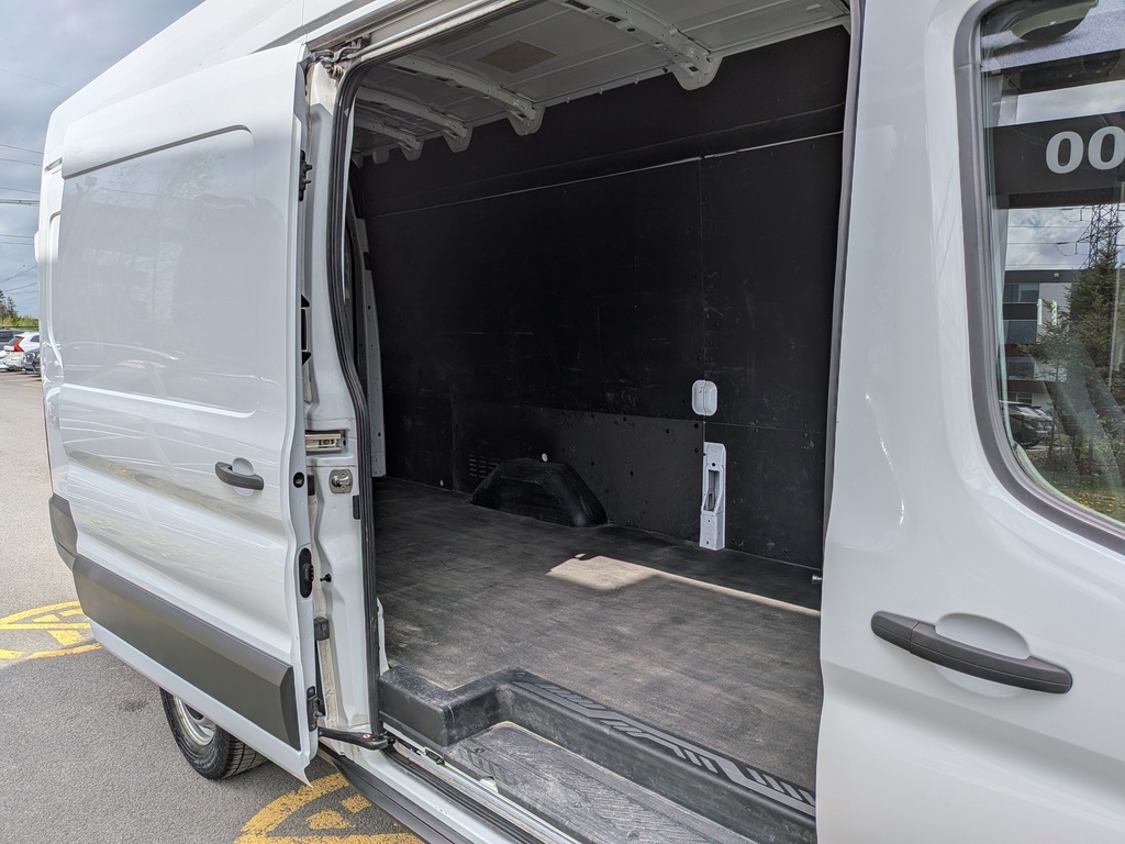 Ford Transit Cargo Van 2022