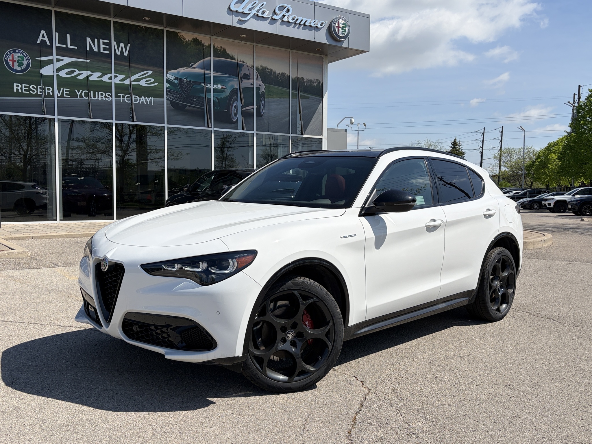 2025 Alfa Romeo Stelvio