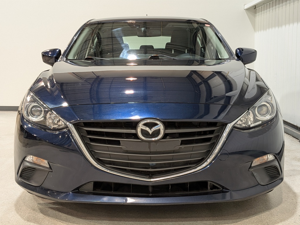 Mazda Mazda3 2015