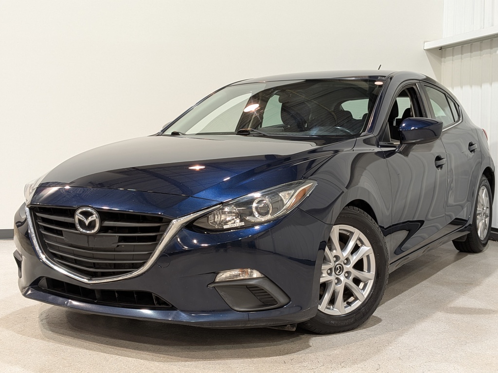 Mazda Mazda3 2015