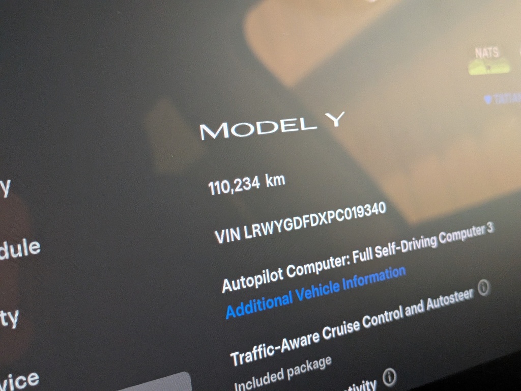 Tesla Model Y 2023