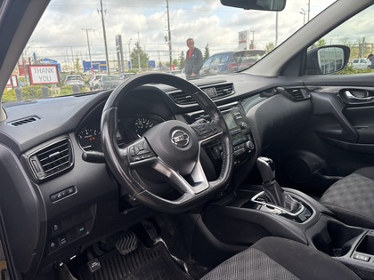 used 2017 Nissan Qashqai car