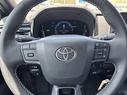 used 2025 Toyota Camry car