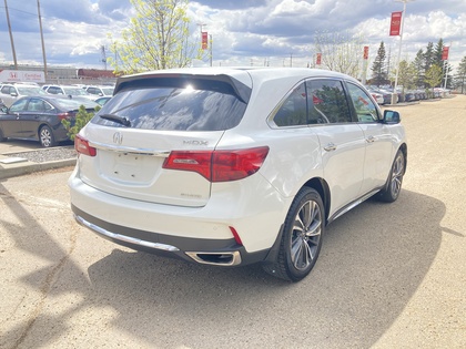 used 2020 Acura MDX car, priced at $29,900