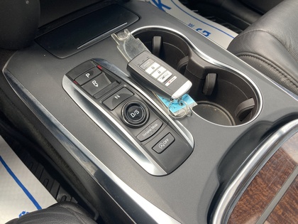used 2020 Acura MDX car, priced at $29,900
