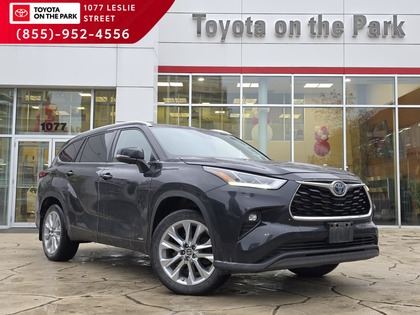 used 2023 Toyota Highlander car, priced at $50,995