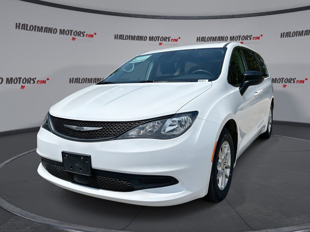 2024 Chrysler Grand Caravan SXT 2WD | No Accidents | Heated Steering