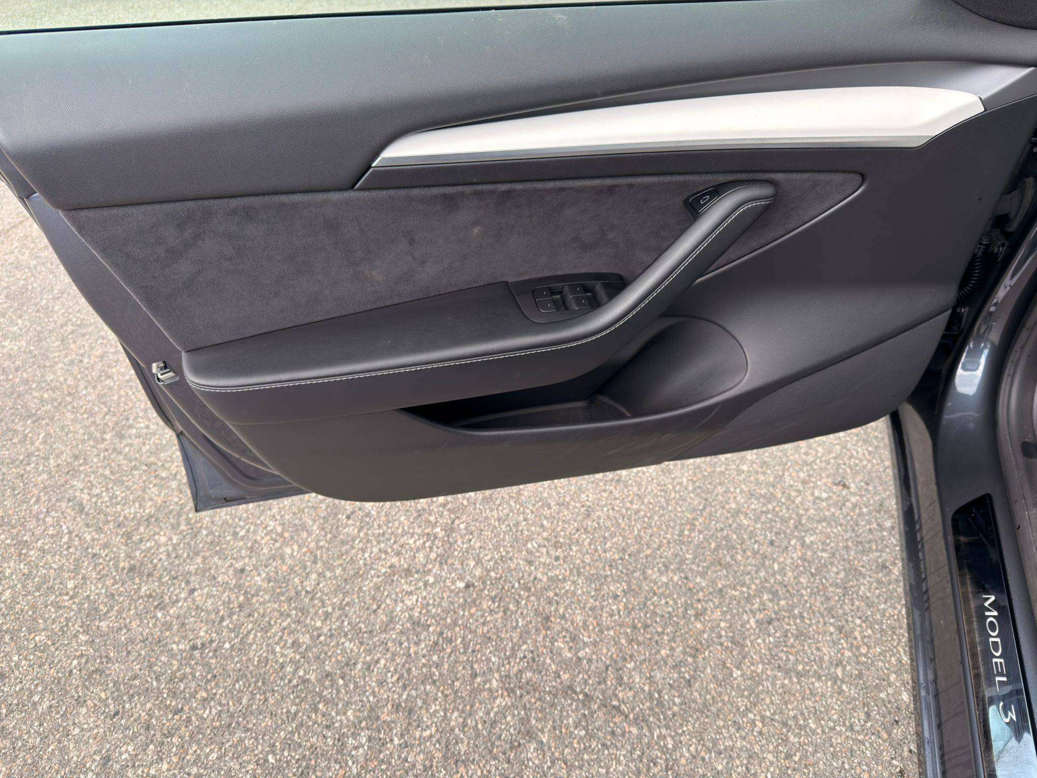 2021 Tesla Model 3 — view 9