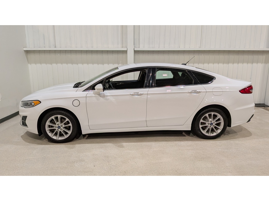 Ford Fusion Energi 2020