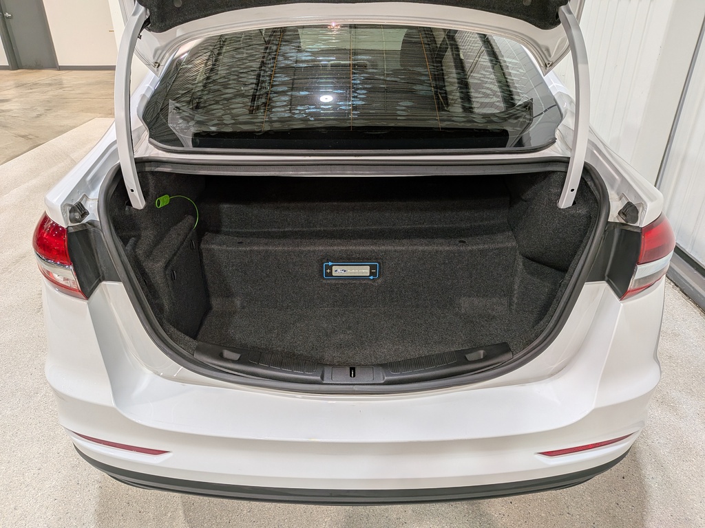 Ford Fusion Energi 2020