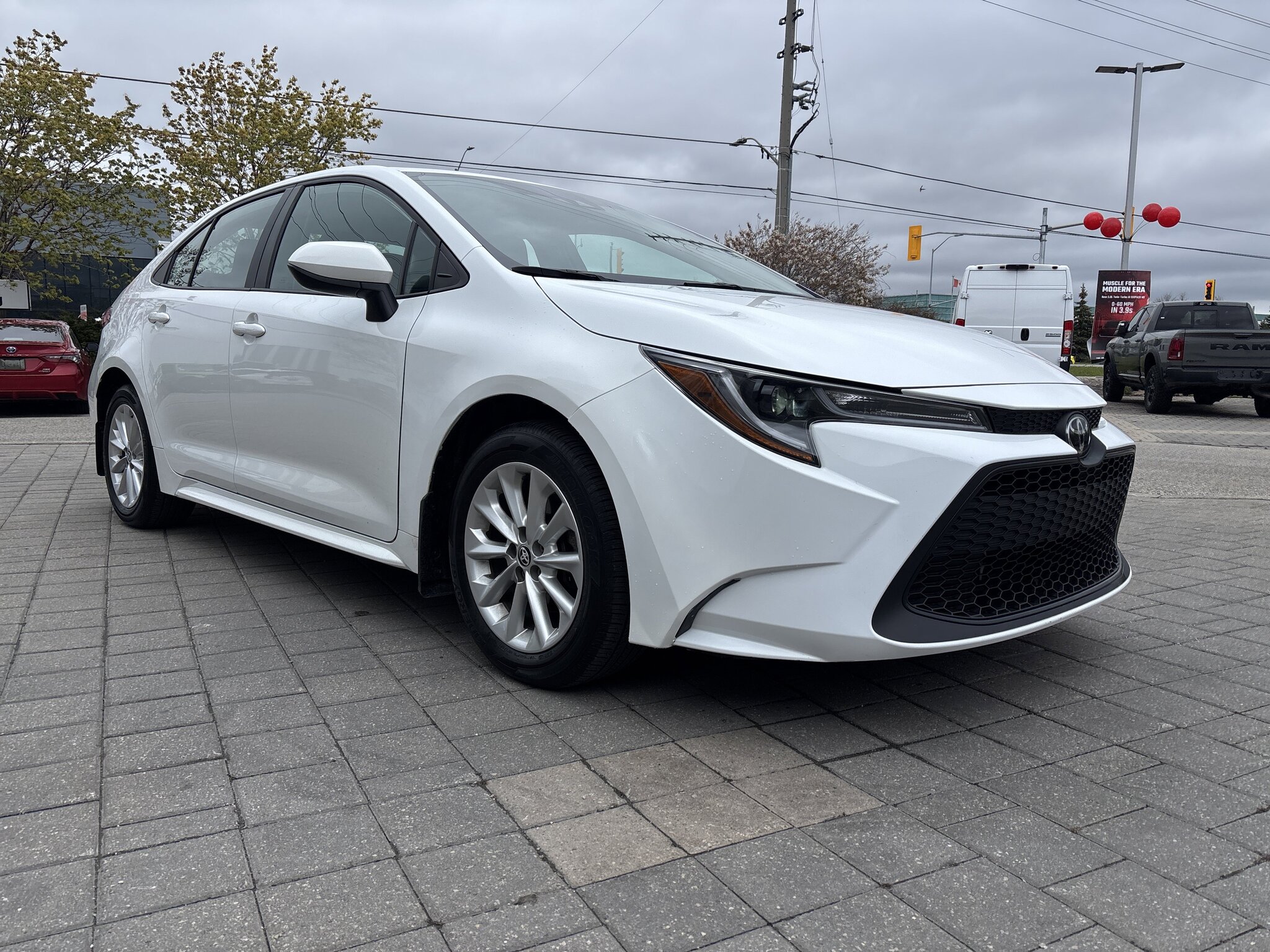 2022 Toyota Corolla LE CVT Sedan