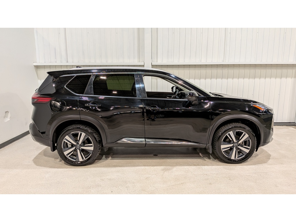 Nissan Rogue 2023