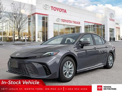 Toyota Camry SE FWD 2026