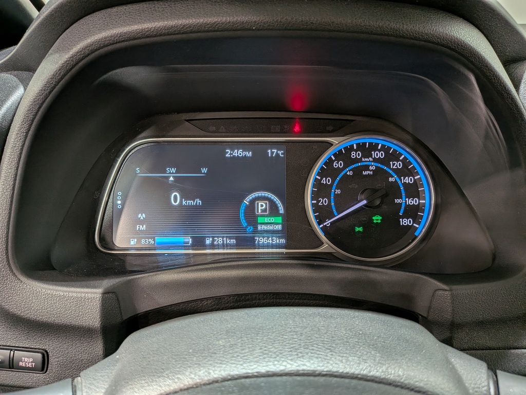 Nissan LEAF 2023