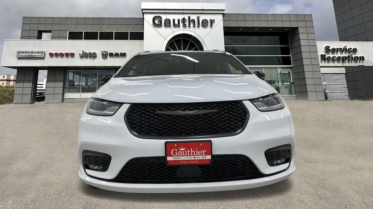 2026 Chrysler Pacifica