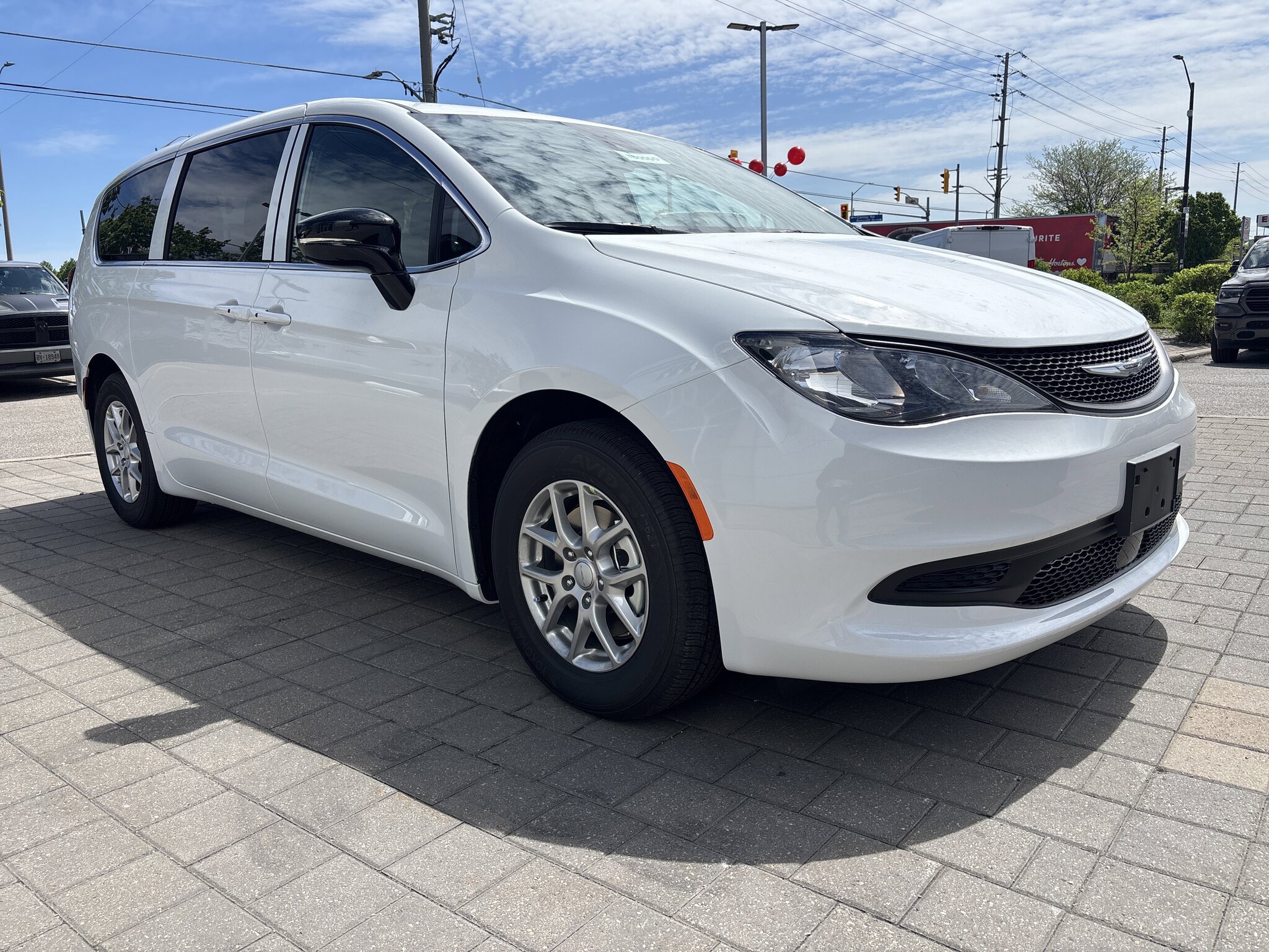 2027 Chrysler Grand Caravan SXT 2WD Van