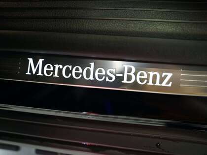 used 2022 Mercedes-Benz GLE 350 car, priced at $53,900