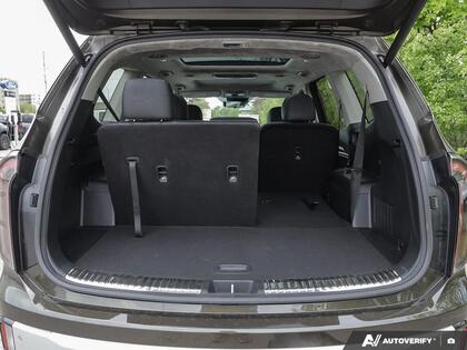 used 2024 Kia Telluride car, priced at $49,500