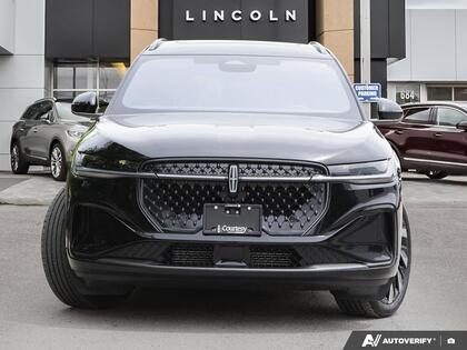 used 2025 Lincoln Nautilus car, priced at $58,800