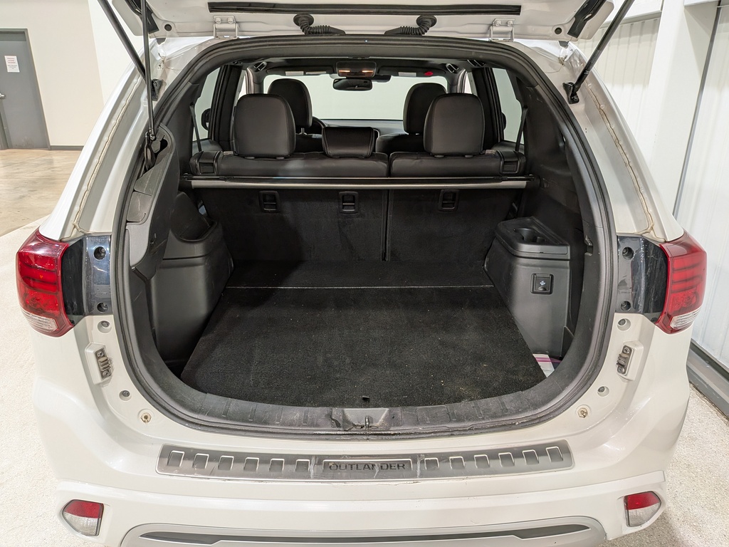Mitsubishi Outlander PHEV 2020
