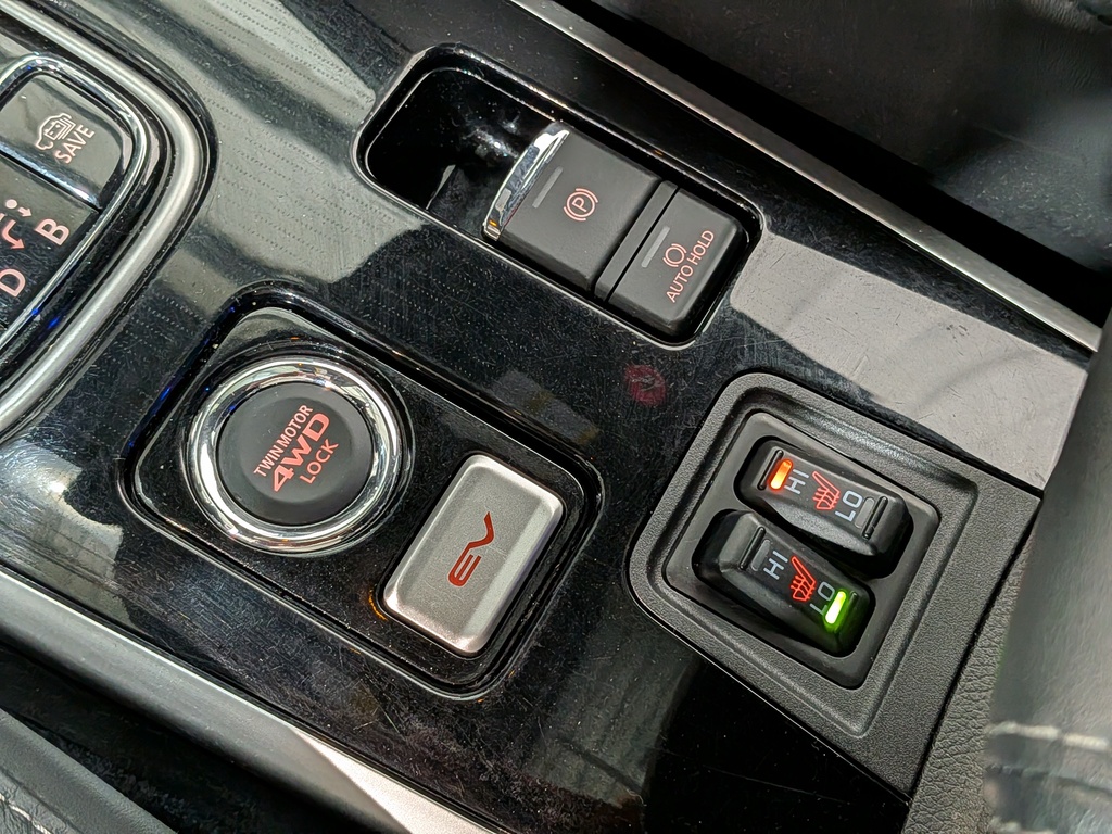 Mitsubishi Outlander PHEV 2020