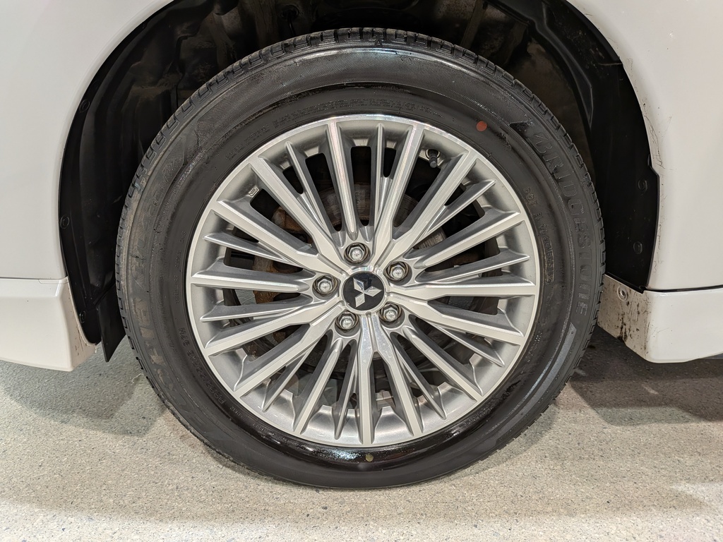 Mitsubishi Outlander PHEV 2020