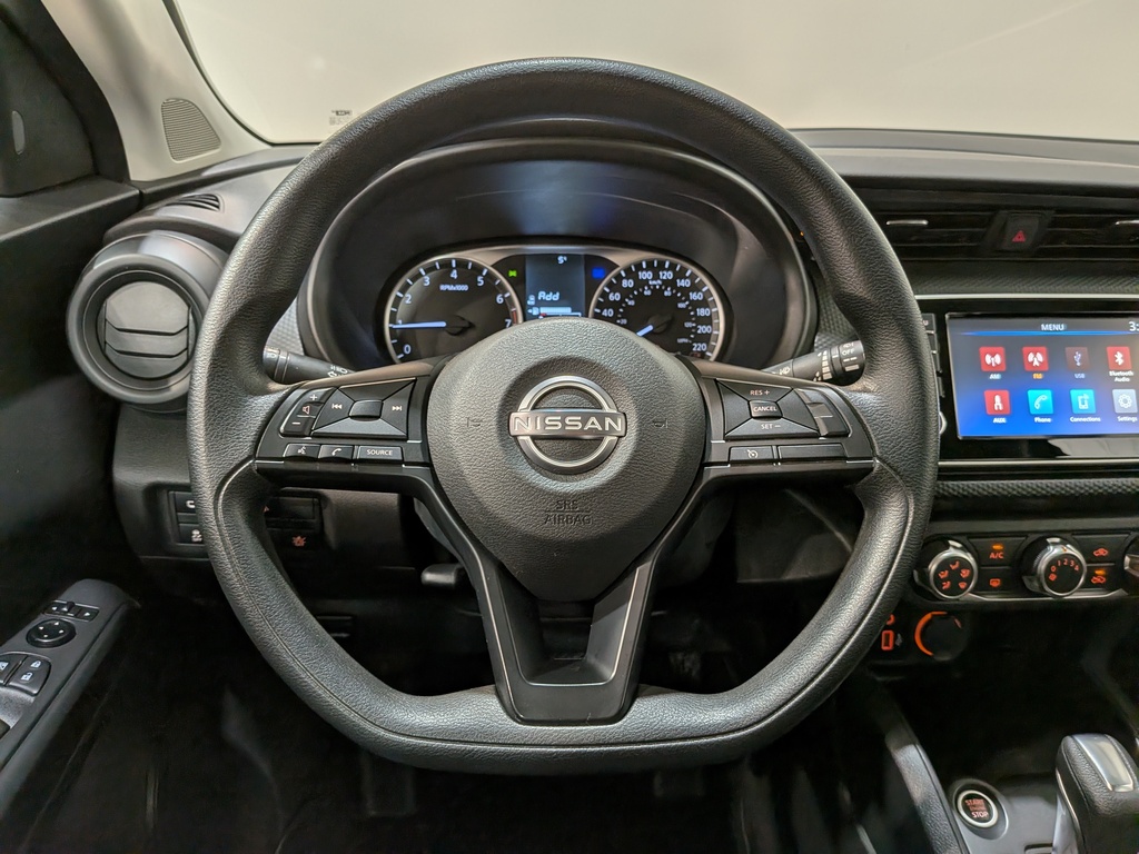 Nissan Kicks 2023