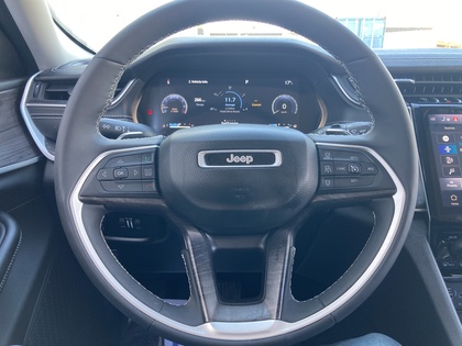 used 2023 Jeep Grand Cherokee car, priced at $37,800