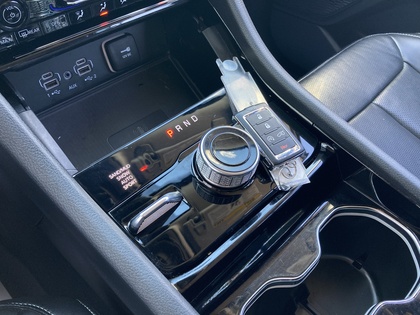 used 2023 Jeep Grand Cherokee car, priced at $37,800