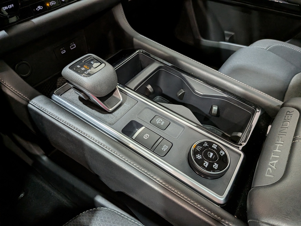 Nissan Pathfinder 2024