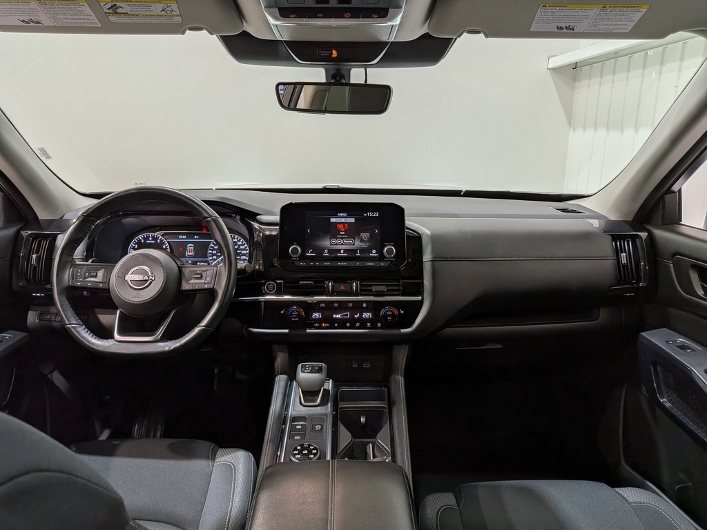 Nissan Pathfinder 2024