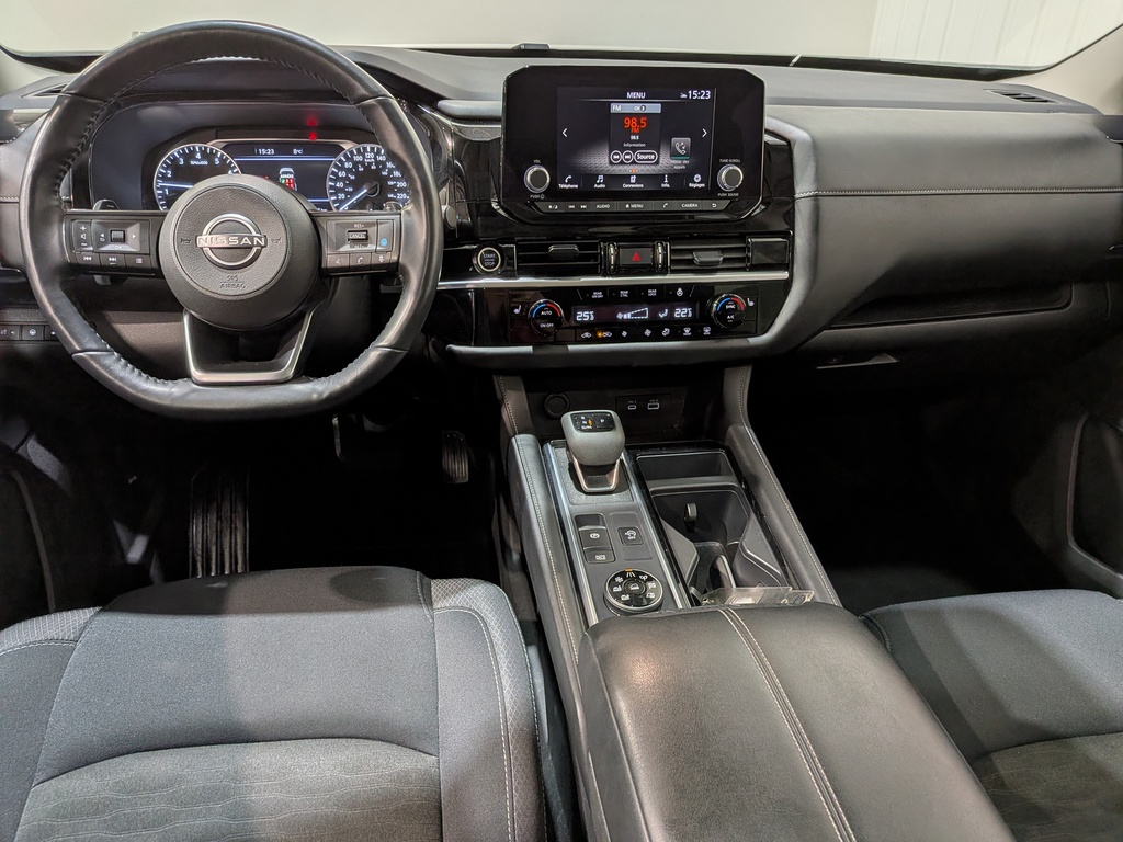 Nissan Pathfinder 2024