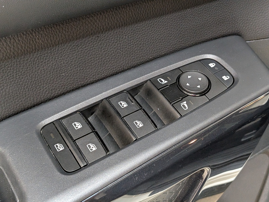 Nissan Pathfinder 2024