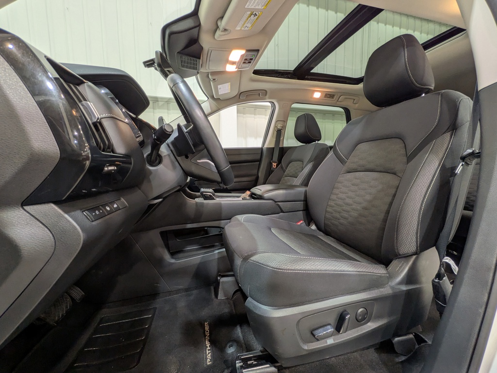 Nissan Pathfinder 2024