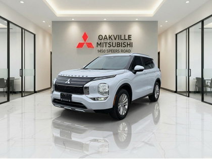 used 2025 Mitsubishi Outlander car, priced at $35,950