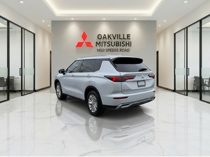used 2025 Mitsubishi Outlander car, priced at $35,950