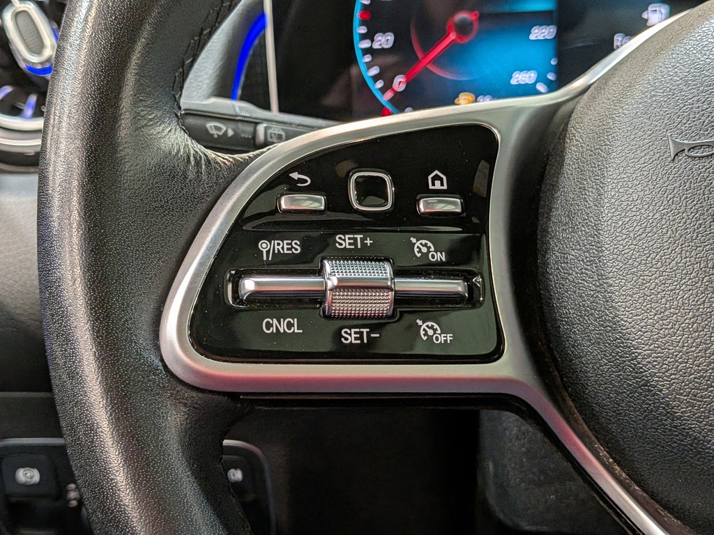 Mercedes-Benz GLB 2020