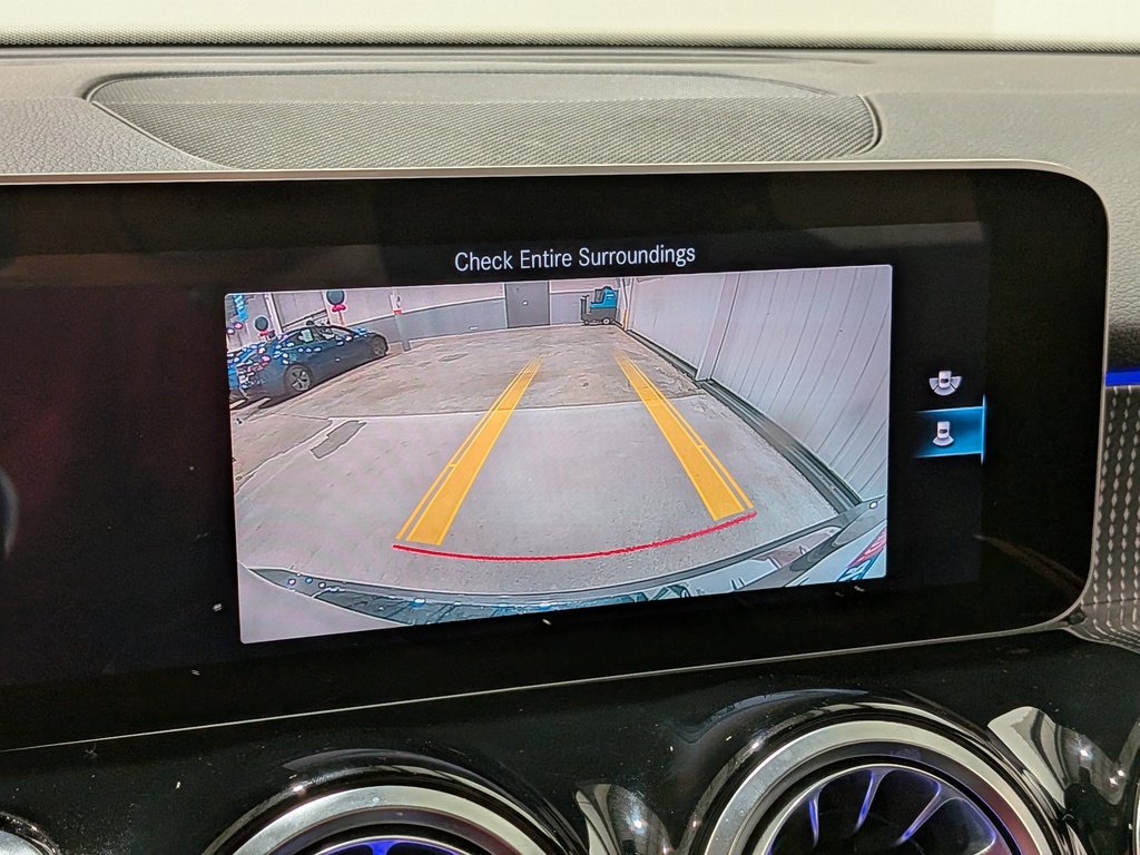 Mercedes-Benz GLB 2020