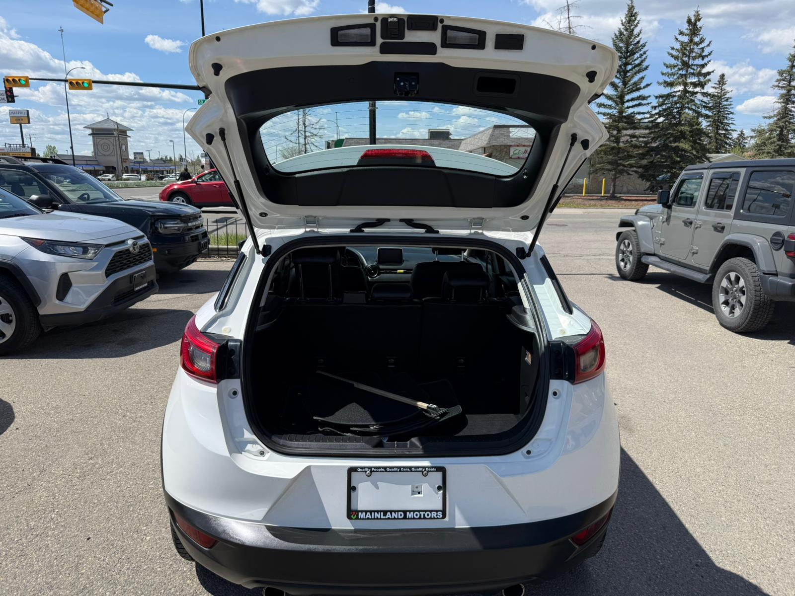 2017 Mazda CX-3 — view 5