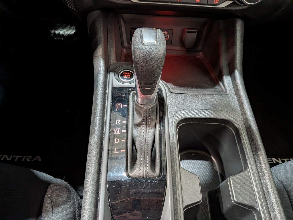 Nissan Sentra 2024