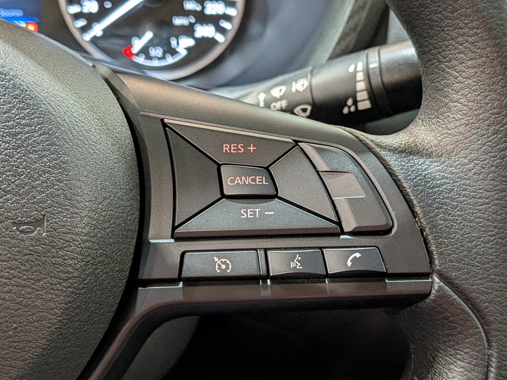 Nissan Sentra 2024