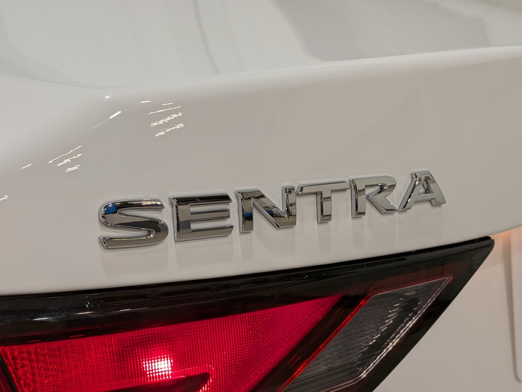 Nissan Sentra 2024