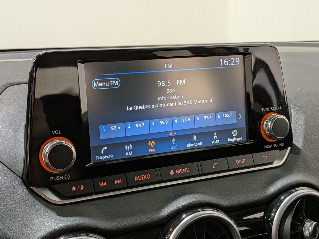 Nissan Sentra 2024