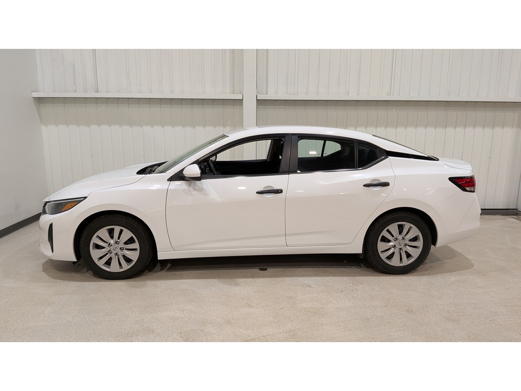Nissan Sentra 2024