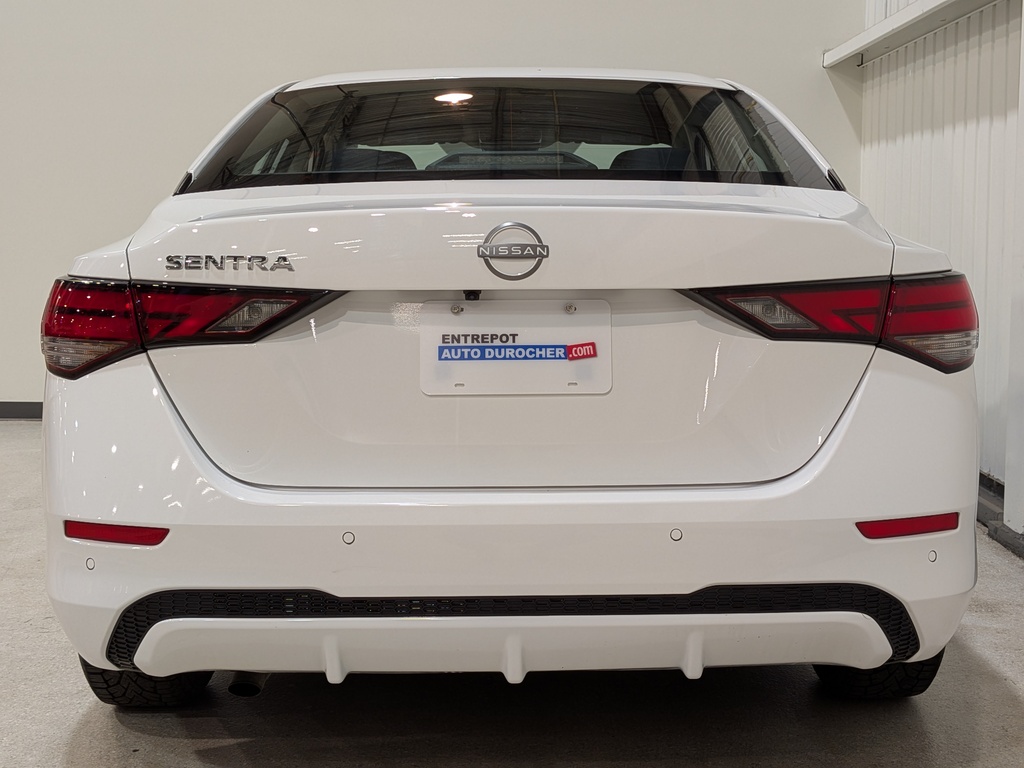 Nissan Sentra 2024