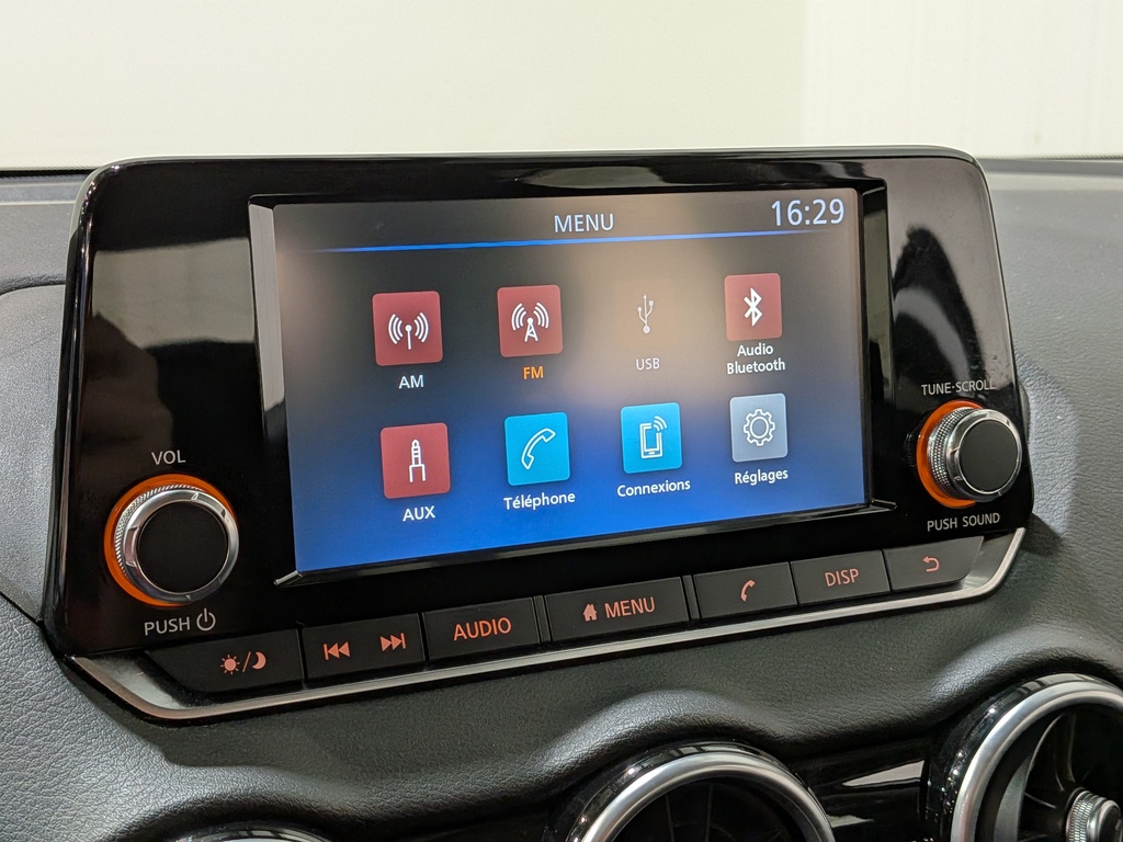Nissan Sentra 2024