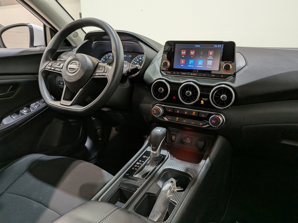 Nissan Sentra 2024