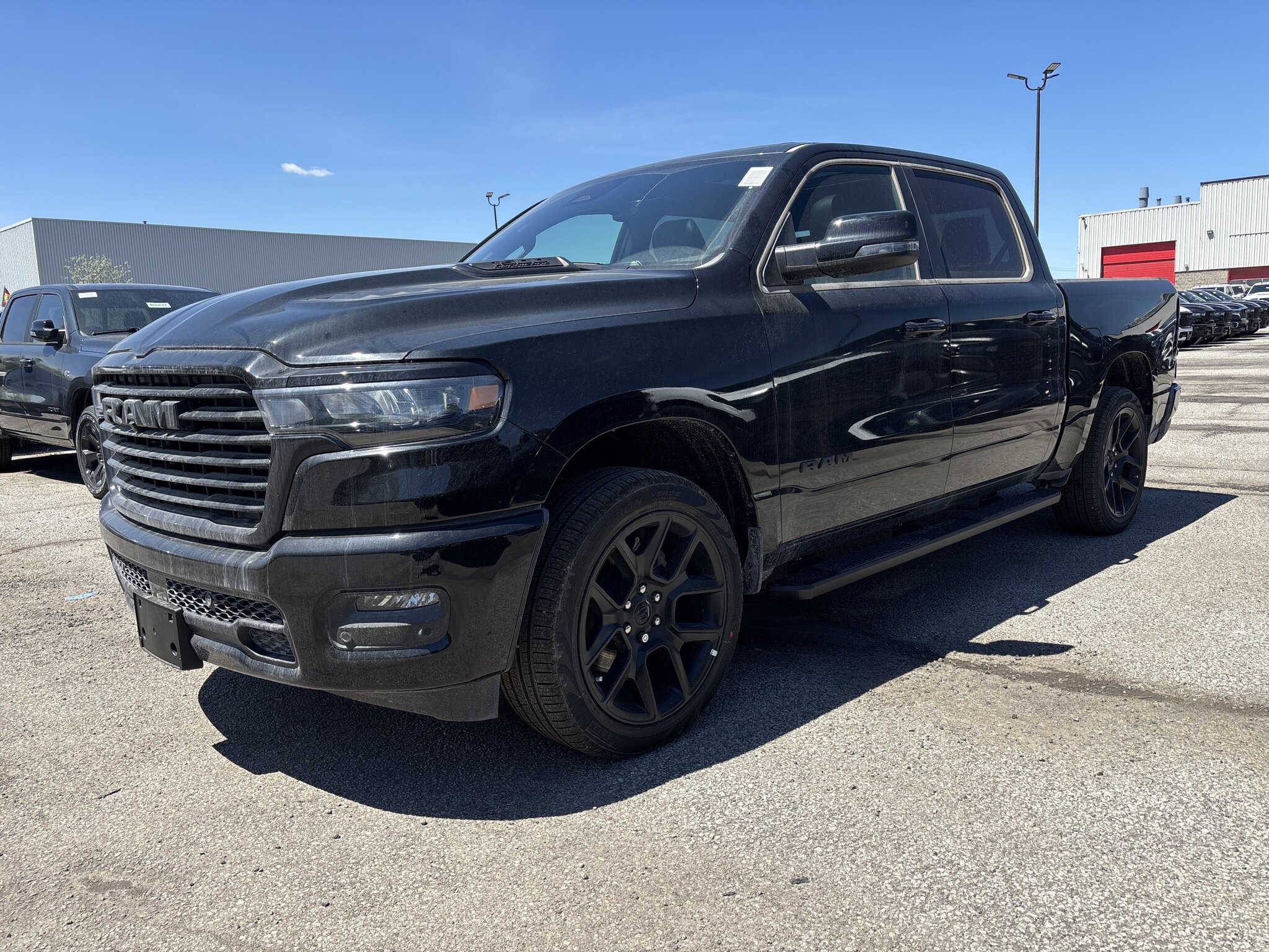 2026 RAM 1500 Sport 4x4 Crew Cab 5'7" Box Truck
