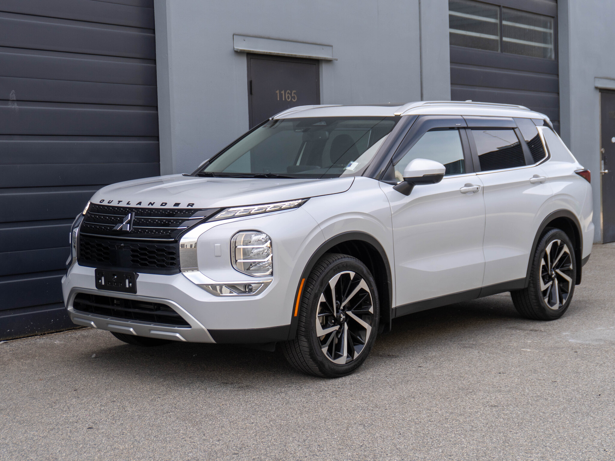 2024 Mitsubishi Outlander